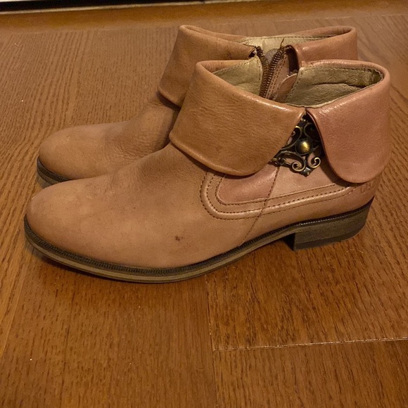 Dkode Leather tan booties Size 38 / 8 - Picture 3 of 11